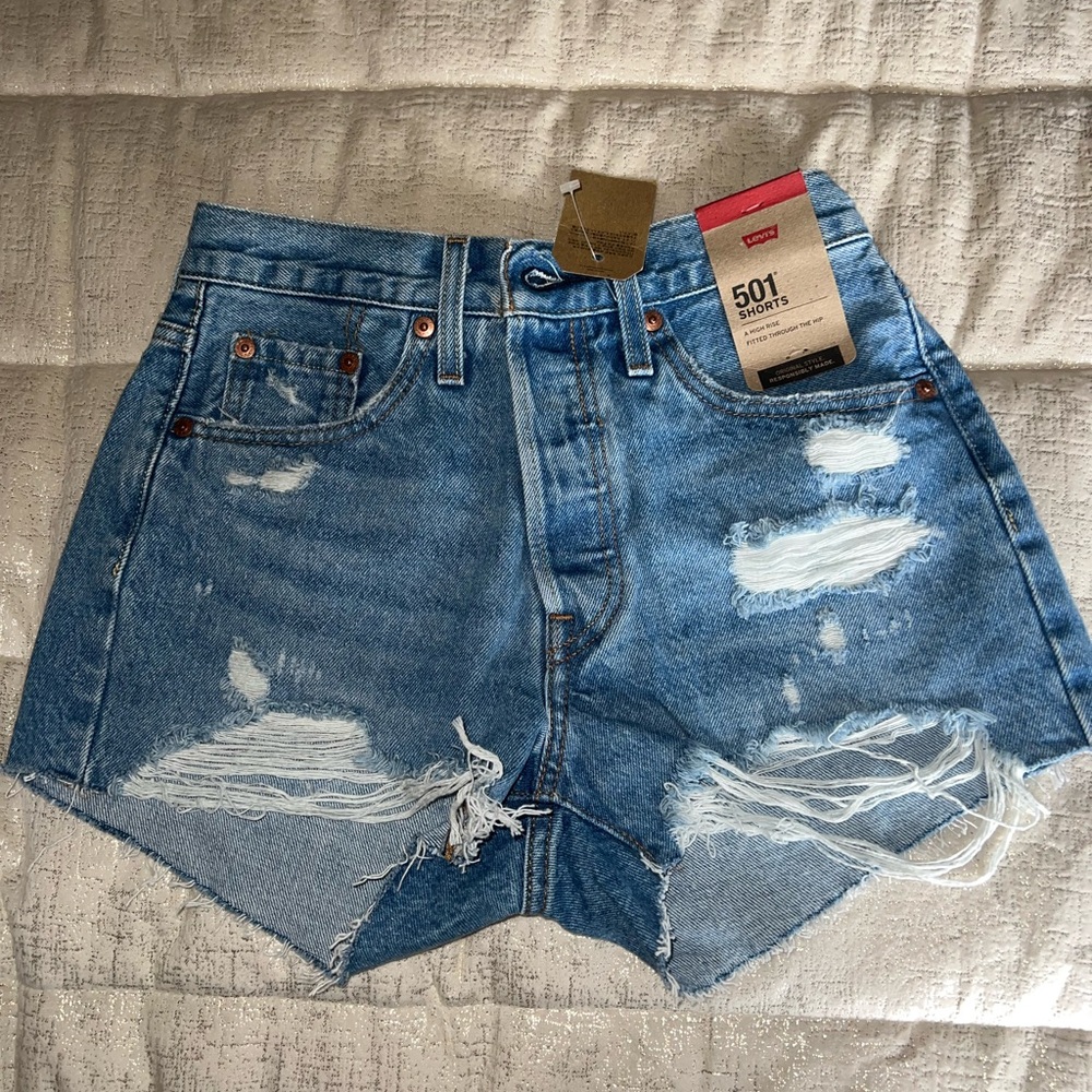 Levi’s shorts